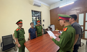 Bắt đối tượng có hành vi dâm ô các bé gái khi chơi Trung thu