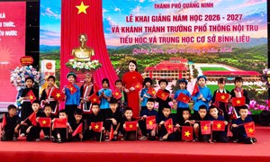Rộn ràng ngày khai giảng của gần 372.000 học sinh Quảng Ninh