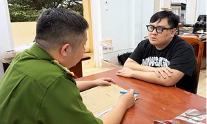 Giả làm chủ phòng trọ lên mạng lừa cọc hơn 100 nạn nhân