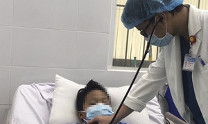 45 phút cứu sống bệnh nhi vỡ túi phình mạch máu não