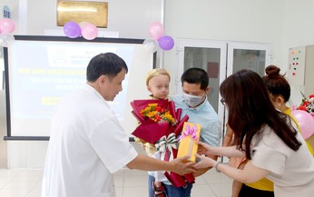 Ghép tế bào gốc cứu sống bệnh nhi bị u nguyên bào thần kinh