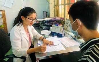 Ph&#242;ng ngừa đồng nhiễm vi&#234;m gan B, C ở bệnh nh&#226;n HIV/AIDS