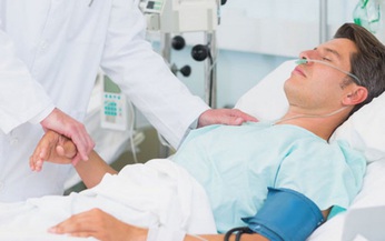 Dinh dưỡng hỗ trợ phục hồi chức năng cho người bị hội chứng Apallic
