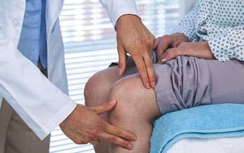 Câu hỏi thường gặp liên quan đến bệnh hồng ban nút