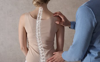 Thuốc điều trị vẹo cột sống