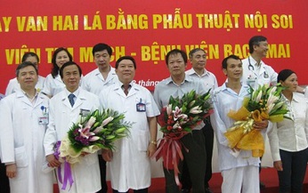 Phẫu thuật nội soi tim thay van hai l&#225;