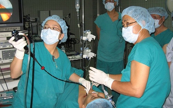 Đặt stent cho người ung thư thực quản giai đoạn cuối