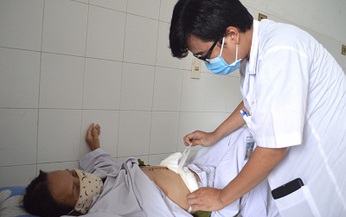 Bệnh nh&#226;n nữ ung thư t&#250;i mật phải cắt 6 &quot;cơ quan&quot;