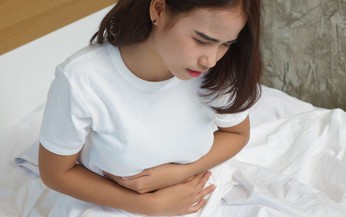 Bệnh Crohn v&#224; biến chứng đ&#225;ng ngại