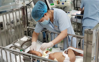 Trẻ liệt tứ chi vì viêm não Nhật Bản; cách phòng bệnh này mùa nắng nóng