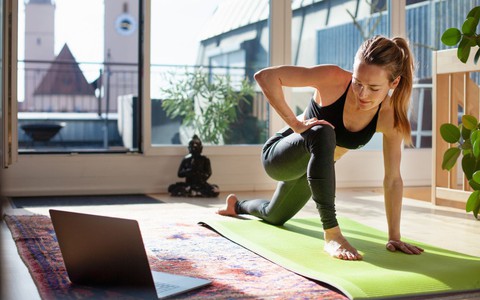 Tập yoga ở phụ nữ trung niên nhất là U60 nhiều lợi ích mà nhiều người chưa biết