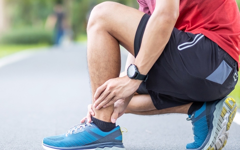 3 loại đồ uống giảm chứng chuột rút, đau chân sau tập thể dục