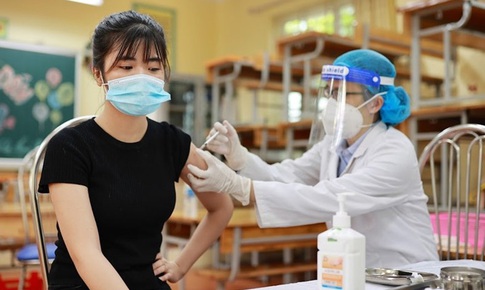 Hà Nội phát hiện 11 ca mắc COVID-19 liên quan Bệnh viện Việt Đức