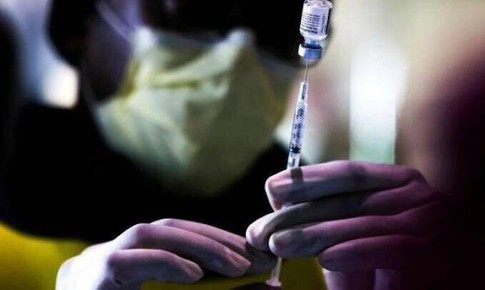Mũi tiêm tăng cường của vaccine Pfizer khôi phục hơn 95% hiệu quả bảo vệ