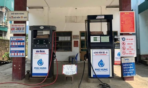 'Về ăn cơm', không bán xăng dầu, phạt 10 triệu đồng