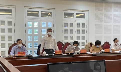 Thứ trưởng Bộ Y tế Nguyễn Trường Sơn: Gia Lai cần tăng tốc xét nghiệm