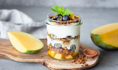 Những lưu ý khi chọn sữa chua ít carbs để tốt cho sức khỏe