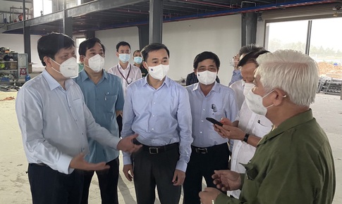 Bộ Y tế thiết lập Trung tâm hồi sức tại Bình Dương, hỗ trợ nhân lực đẩy nhanh tiêm vắc xin COVID-19