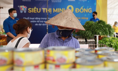 Hà Nội mở cửa "Siêu thị mini 0 đồng" giữa đại dịch