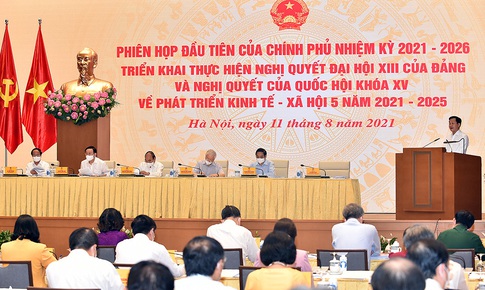 Ch&#237;nh phủ kh&#243;a XV: Bảo vệ sức khỏe, t&#237;nh mạng nh&#226;n d&#226;n l&#224; tr&#234;n hết