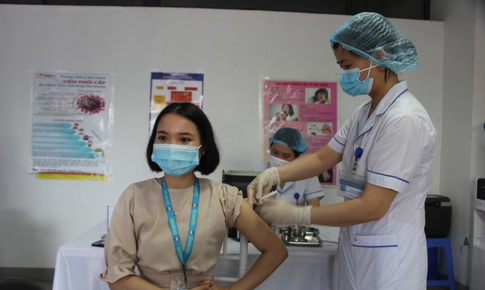 Đua nhau tin theo truyền miệng trị virus “hiện đại”, liệu có hiệu quả?