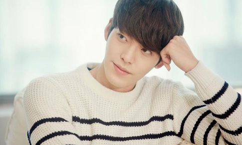 ‘Vũ kh&#237;’ n&#224;o gi&#250;p Kim Woo Bin chiến thắng ung thư?