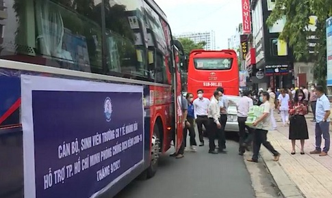 70 sinh vi&#234;n Cao đẳng Y tế Kh&#225;nh H&#242;a hỗ trợ chống dịch tại TP Hồ Ch&#237; Minh