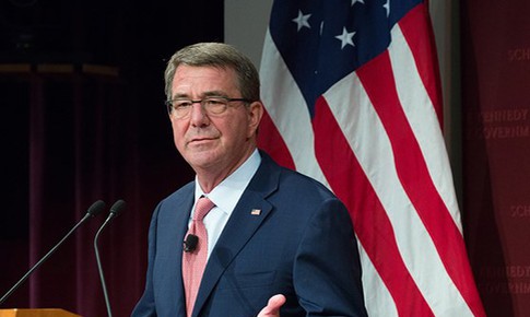 Cựu Bộ trưởng Quốc ph&#242;ng Mỹ Ash Carter qua đời ở tuổi 68