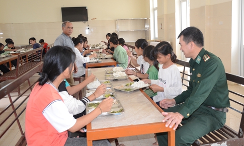 K&#253; t&#250;c x&#225; nơi v&#249;ng bi&#234;n viễn