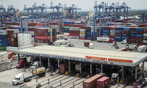 Dấu ấn xuất nhập khẩu h&#224;ng h&#243;a Việt Nam chạm mốc 700 tỷ USD
