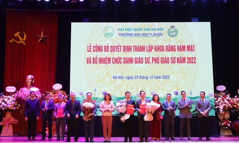 Trường ĐH Y Dược - ĐHQGHN: Hướng tới đ&#224;o tạo nguồn nh&#226;n lực y tế c&#243; chất lượng, đ&#225;p ứng nhu cầu x&#227; hội