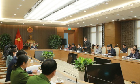 Khởi tố nhiều vụ án về sản xuất thực phẩm chức năng, vận chuyển thực phẩm bẩn
