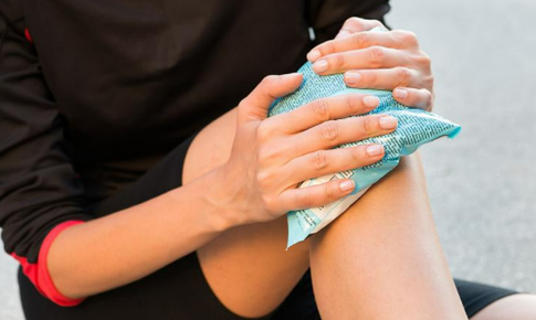 'RICE' giúp giảm nhanh cơn đau đầu gối khi chạy bộ