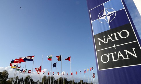 NATO ch&#237;nh thức khởi động quy tr&#236;nh th&#224;nh vi&#234;n cho Thụy Điển v&#224; Phần Lan