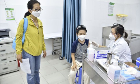 TP.HCM: Th&#225;ng 8 l&#224; th&#225;ng cao điểm ti&#234;m vaccine ph&#242;ng COVID-19 cho trẻ em