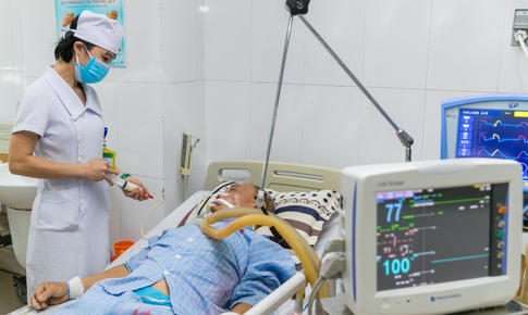 Bộ Y tế: Tăng cường bảo vệ người bệnh thuộc nhóm nguy cơ cao, hạn chế lây lan dịch trong bệnh viện