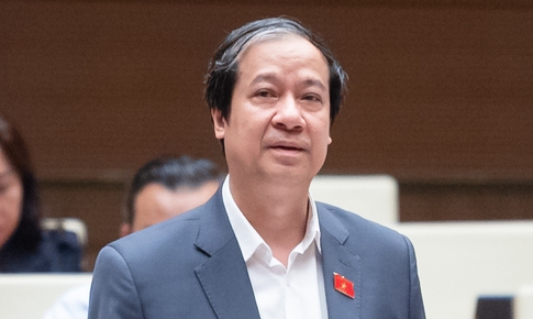 Bộ trưởng Bộ GD&amp;ĐT Nguyễn Kim Sơn: &#39;Kh&#244;ng thể tay kh&#244;ng bắt Chip&#39;