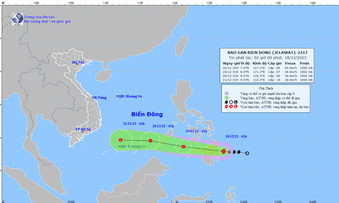 B&#227;o Jelawat đang đi v&#224;o Biển Đ&#244;ng, miền Trung mưa lớn