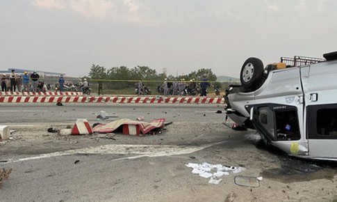 Tai nạn giao th&#244;ng nghi&#234;m trọng tại Quảng Nam, 8 người tử vong