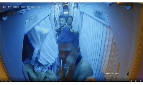Bất ngờ lời khai của kẻ hành hung tài xế vì không dừng xe cho khách đi vệ sinh