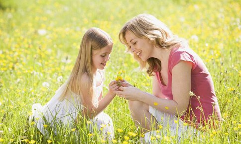 Con g&#225;i bước v&#224;o tuổi dậy th&#236;, cha mẹ nhất định phải biết điều n&#224;y