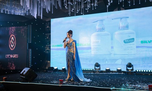 Lurcinn Group - Trình làng bộ siêu phẩm cho mùa hè tại sự kiện "Kiến tạo tương lai"