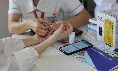 Thí điểm mô hình chăm sóc từ xa: sau phẫu thuật ung thư dạ dày và các bệnh mạn tính