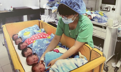 Tri &#226;n những &quot;nữ anh h&#249;ng thầm lặng&quot; ở bệnh viện đầu ng&#224;nh về chăm s&#243;c sức khoẻ b&#224; mẹ, trẻ sơ sinh