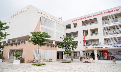 H&#224; Nội: L&#253; giải vụ “vỡ trận” trường điểm tiểu học Vạn Bảo tại H&#224; Đ&#244;ng