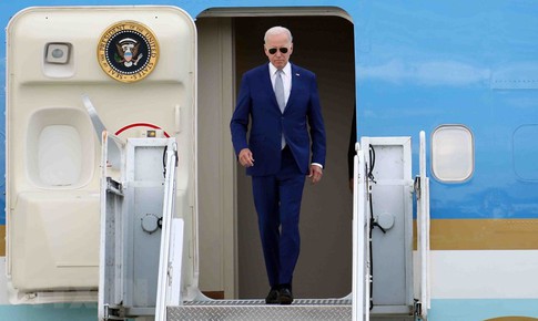 Những h&#236;nh ảnh đầu ti&#234;n của Tổng thống Hoa Kỳ Joe Biden tại Việt Nam