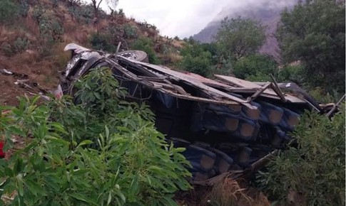 Tai nạn xe bu&#253;t thảm khốc ở Peru, &#237;t nhất 20 người thiệt mạng