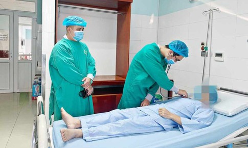 X&#250;c động c&#226;u chuyện em ruột hiến thận hồi sinh cuộc sống cho anh trai