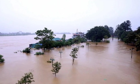 Lũ tr&#234;n s&#244;ng Thao l&#234;n nhanh, Y&#234;n B&#225;i v&#224; L&#224;o Cai c&#243; khả năng ở mức b&#225;o động 3