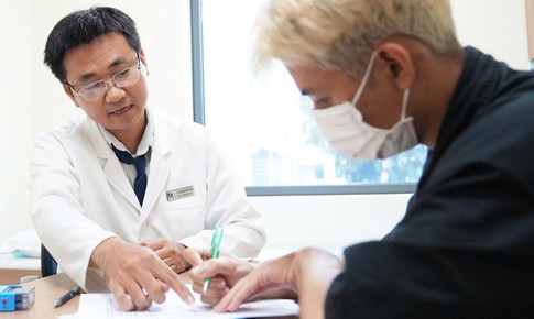 Viêm ruột mạn tính (Crohn): Nguyên nhân, triệu chứng, cách điều trị và phòng tránh